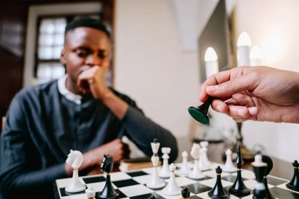 丁立人国际象棋世界杯中国男棋手冲击冠军关键路径与胜负手分析